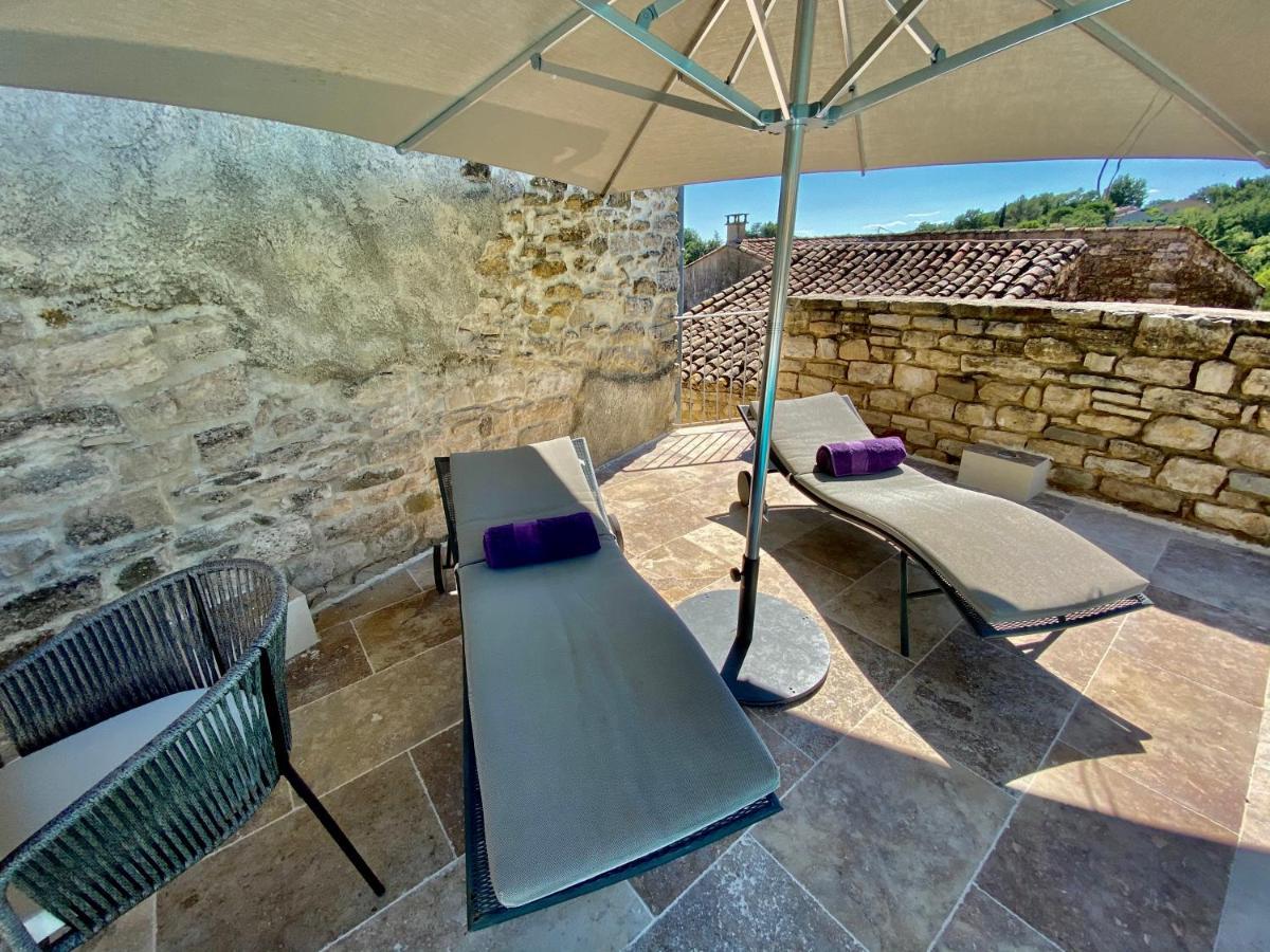 La Maison Des Vendangeurs - Table D'Hotes Le Soir Du Jeudi Au Dimanche- Jacuzzi - Balneo Spa - Acces Piscine Pour Toutes Les Chambres Sauf Studio Coquet- Piscine De Mai A Mi-Octobre Martignargues Exterior foto