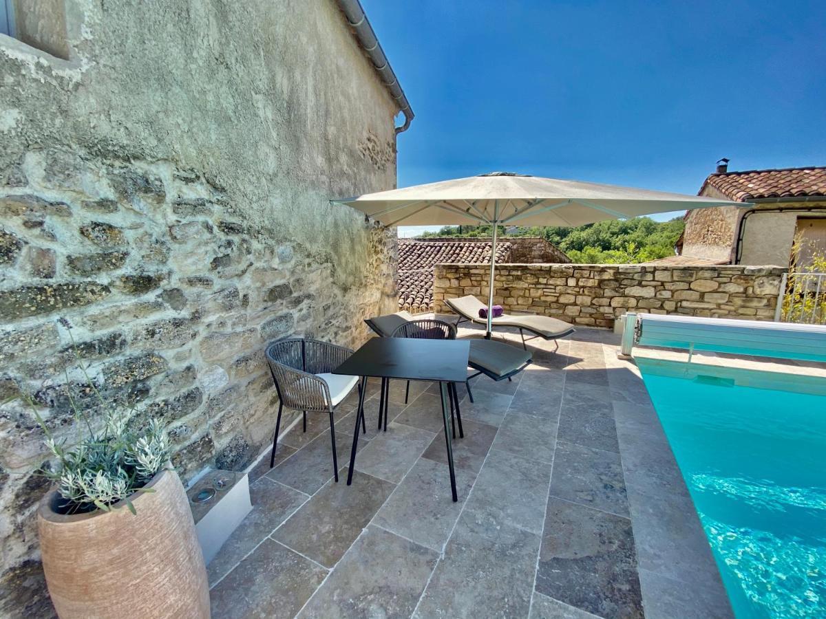 La Maison Des Vendangeurs - Table D'Hotes Le Soir Du Jeudi Au Dimanche- Jacuzzi - Balneo Spa - Acces Piscine Pour Toutes Les Chambres Sauf Studio Coquet- Piscine De Mai A Mi-Octobre Martignargues Exterior foto