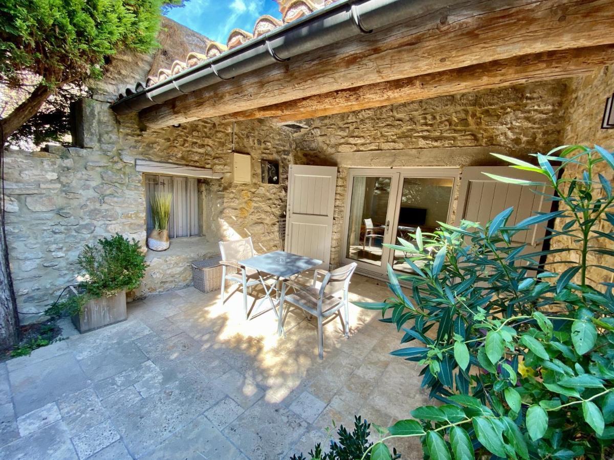 La Maison Des Vendangeurs - Table D'Hotes Le Soir Du Jeudi Au Dimanche- Jacuzzi - Balneo Spa - Acces Piscine Pour Toutes Les Chambres Sauf Studio Coquet- Piscine De Mai A Mi-Octobre Martignargues Exterior foto